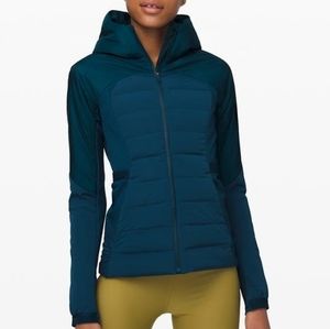 LULULEMON Down for it All Jacket, size 4, Poseidon Blue